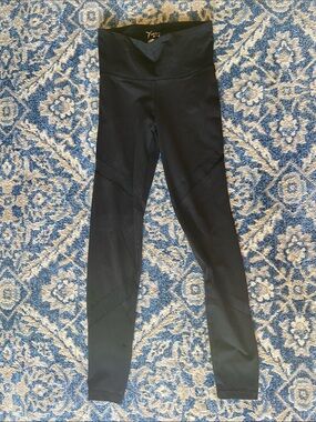 Old Navy Active Black Leggings with Mesh Detail